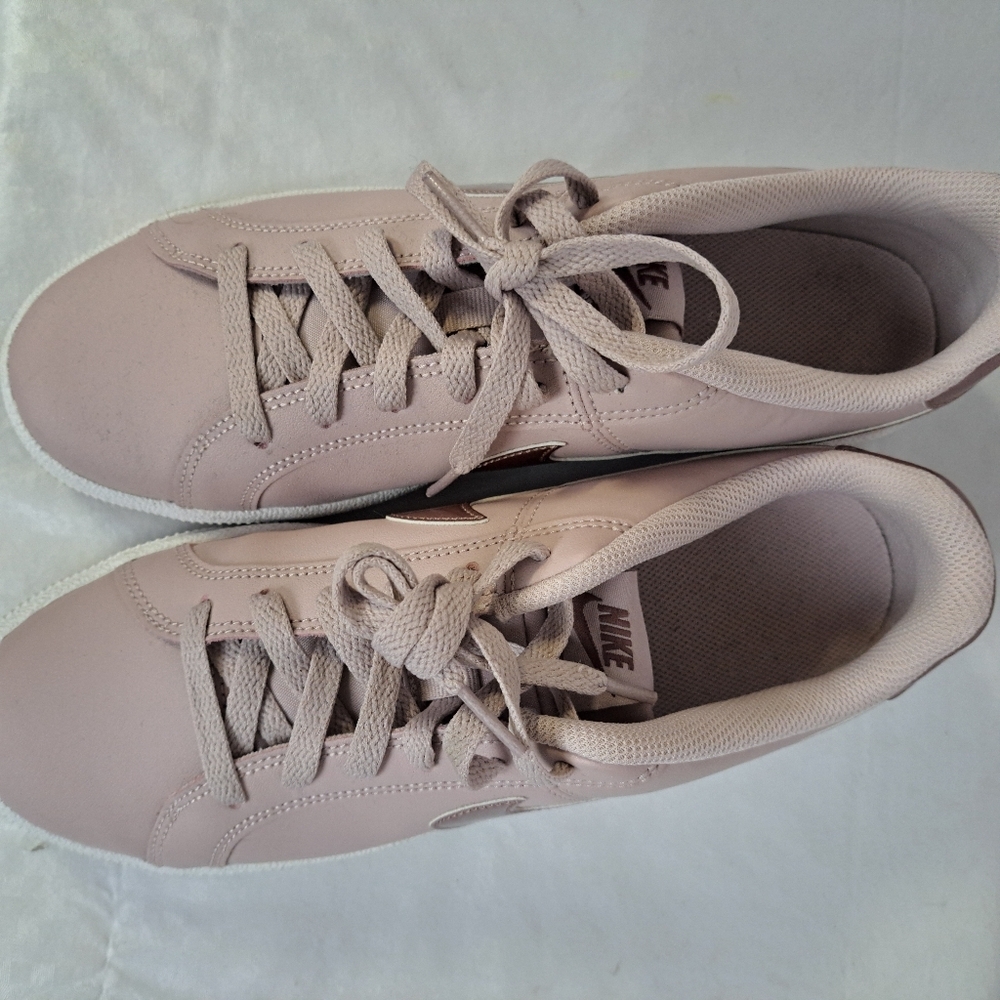Nike Women's Court Royale 'Smokey Mauve' Tennis sneakers - Picture 11 of 11